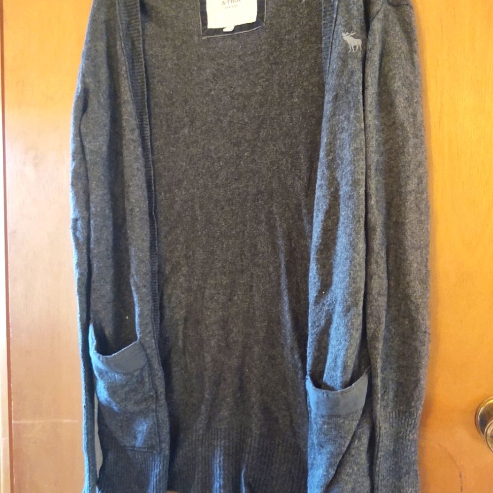 Abercrombie & Fitch cardigan